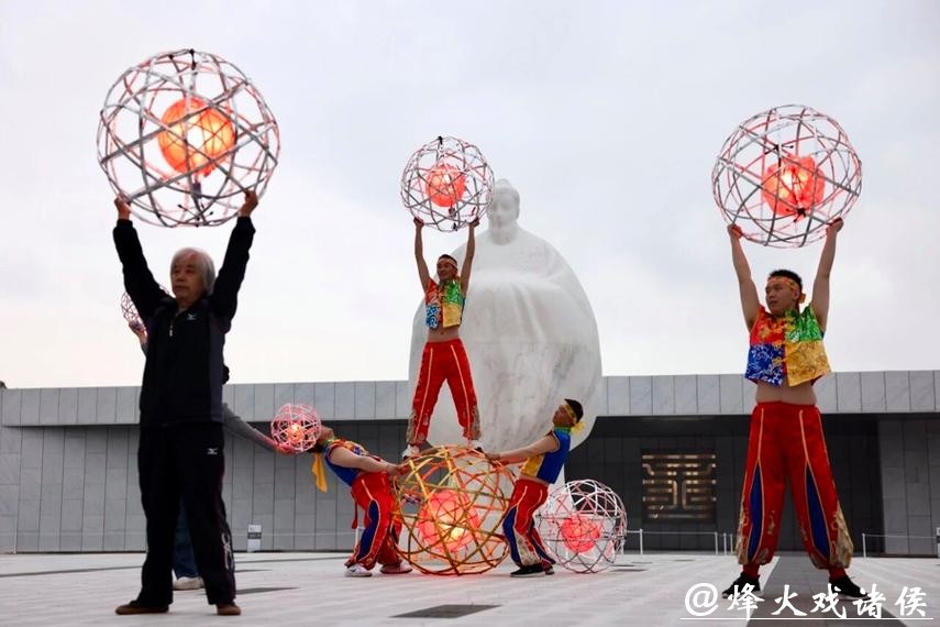 发现上海 · 体育丨奉贤滚灯一转，转出“沪派江南”新春盛景